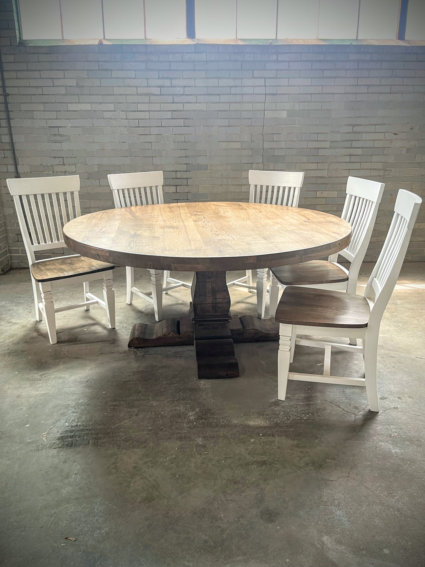 Maxwell Round Pedestal Table